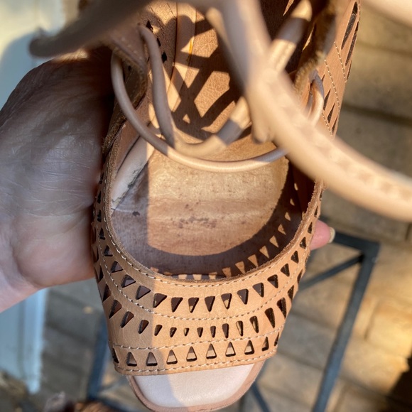 Jeffrey Campbell Nude Rodillo Wedges Pumps - Picture 10 of 10